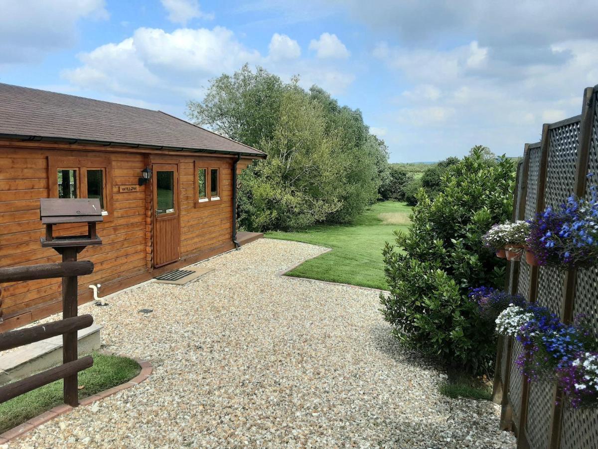 Pennylands Hill View Lodge Broadway  Extérieur photo