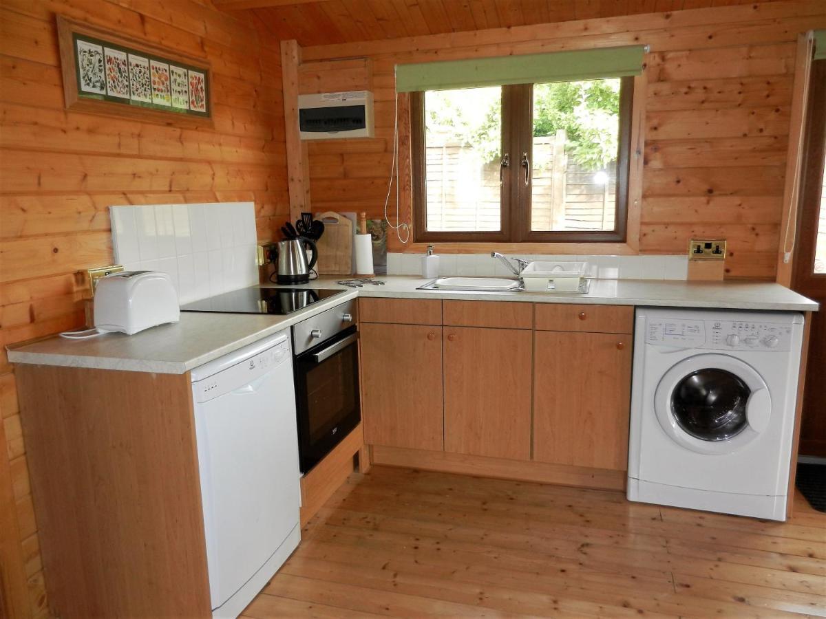 Pennylands Hill View Lodge Broadway  Extérieur photo
